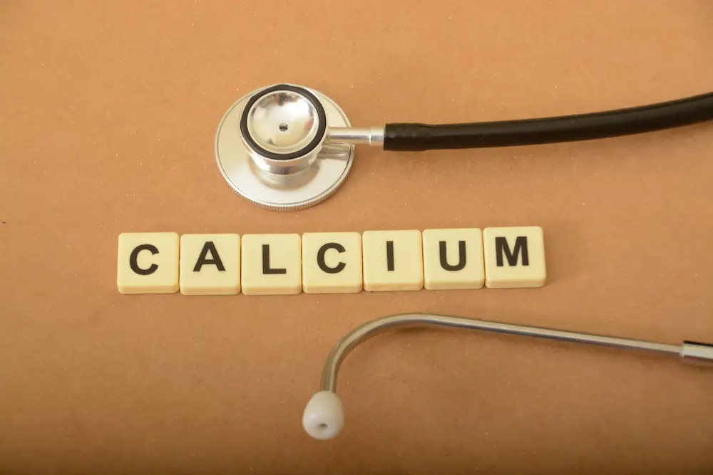 cushuro fichas con la palabra calcium y herramienta medica