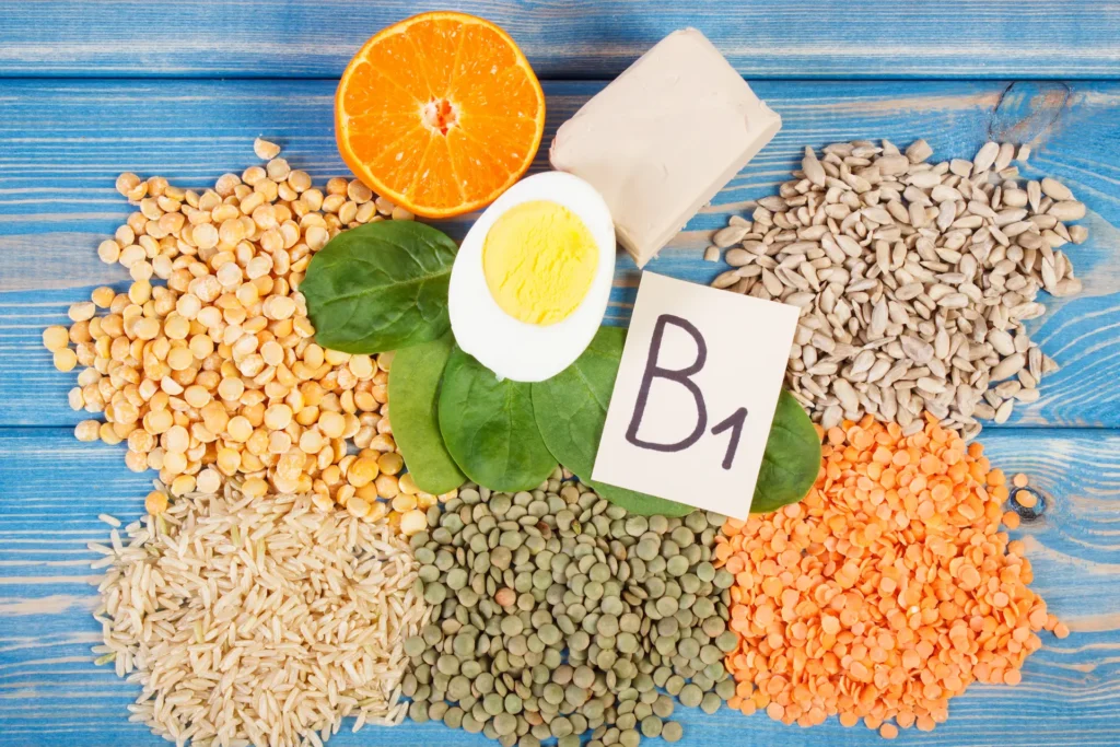 vitamina b1 aliemntos con letrero de b1
